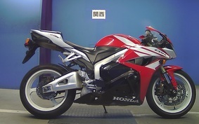 HONDA CBR600RR A PC40