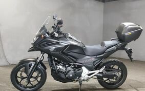 HONDA NC750X 2017 RC90