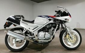 YAMAHA FZR250 2KR