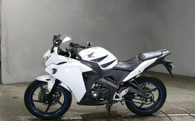 HONDA CBR125R JC50