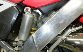 HONDA CR125R JE01