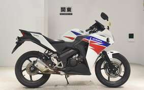 HONDA CBR125R JC50