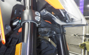 KTM 390 DUKE 2018 JPJ40