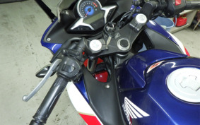 HONDA CBR250R GEN 3 MC41