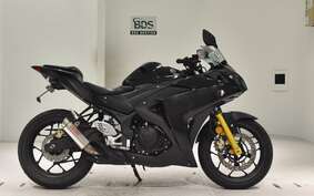 YAMAHA YZF-R25 RG10J