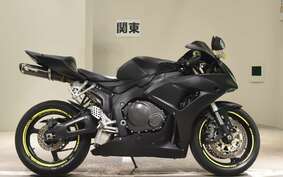 HONDA CBR1000RR 2006 SC57