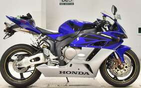 HONDA CBR1000RR 2005 SC57