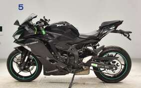 KAWASAKI ZX-25R ZX250E