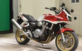 HONDA CB1300SB SUPER BOLDOR A 2006 SC54