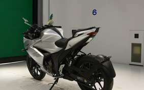 SUZUKI GIXXER 250 SF ED22B