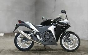 HONDA CBR250R MC41