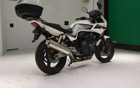 HONDA CB400 SUPER BOLDOR VTEC 2011 NC42