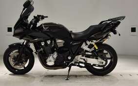 HONDA CB1300SB SUPER BOLDOR A 2013 SC54