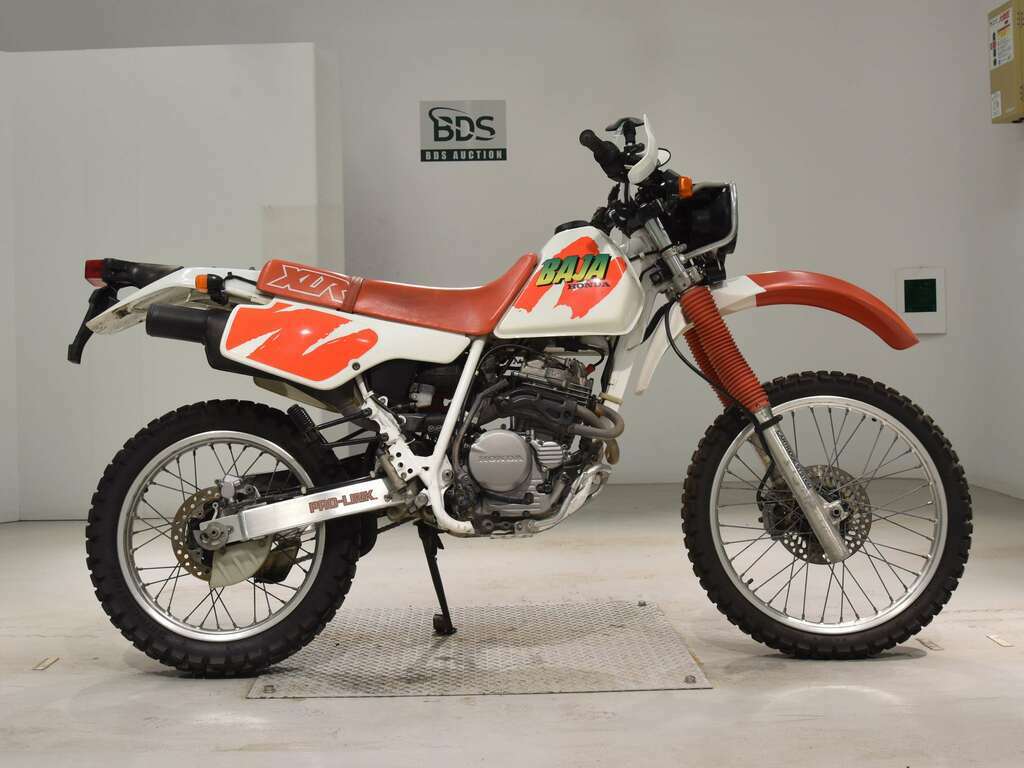 Хонда хлр 250. XLR 250 Baja. Хонда Баджа 250 1991. Honda XLR. Рама Honda XR 250 Baja.