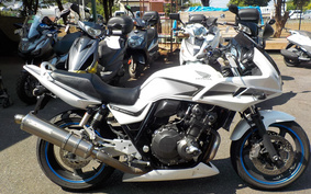 HONDA CB400 SUPER BOLDOR 2010 NC42