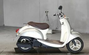 HONDA CREA SCOOPY I AF55