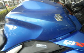 SUZUKI GIXXER 150 NG4BG