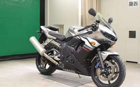 YAMAHA YZF-R6 2004 RJ05