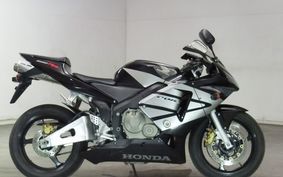 HONDA CBR600RR 2004 PC37