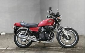 YAMAHA XJ550 4V8