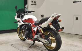 HONDA CB400 SUPER BOLDOR VTEC 2011 NC42