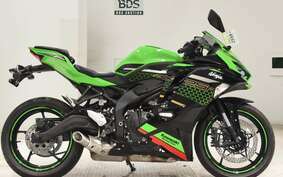 KAWASAKI ZX-25R ZX250E