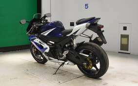 SUZUKI GSX-R1000 2005 B6121