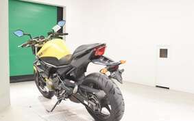 YAMAHA XJ6 N 2011