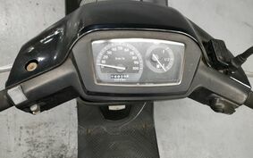 SUZUKI ADDRESS V100 CE13A