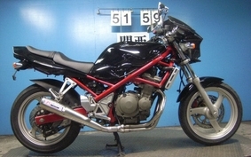 SUZUKI BANDIT 250 GJ74A