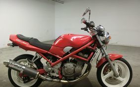 SUZUKI BANDIT 250 GJ74A