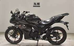 SUZUKI GIXXER 150 SF