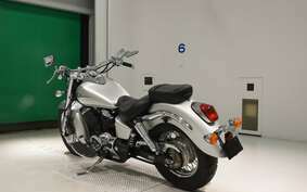 HONDA SHADOW 750 Gen. 2 2000 RC44