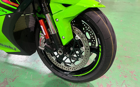 KAWASAKI NINJA ZX 10 R KRT ED 2024 ZXT02L