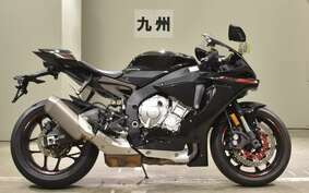 YAMAHA YZF-R1 2016 RN39