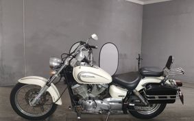YAMAHA DRAGSTAR 250 VG02J