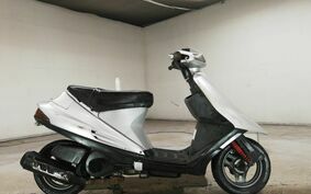 SUZUKI ADDRESS V100 CE11A