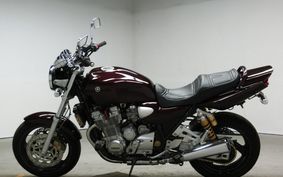 YAMAHA XJR1300 1999 RP01J