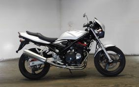 SUZUKI BANDIT 250 VZ GJ77A