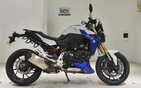 BMW F900R 2022