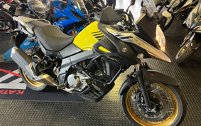 SUZUKI DL650 ( V-Strom 650 ) 2017 C733A