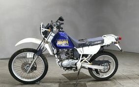 SUZUKI DJEBEL 200 (DR200SE) SH42A