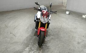 YAMAHA FAZER FZ8 N 2013 RN25