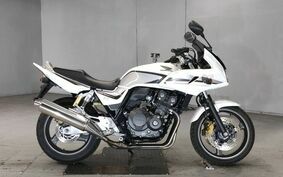 HONDA CB400 SUPER BOLDOR 2011 NC42