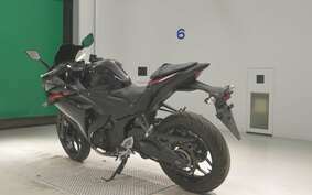 YAMAHA YZF-R25 RG10J