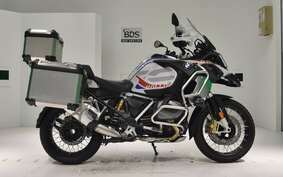 BMW R1250GS ADVENTURE 2021 0M11