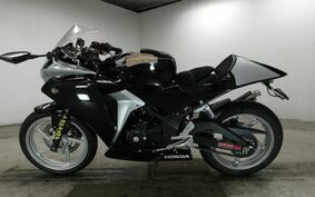 HONDA CBR250R MC41