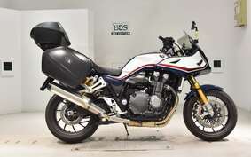 HONDA CB1300SB SUPER BOLDOR SP 2022 SC54