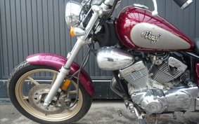 YAMAHA VIRAGO 125 4RF