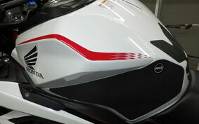 HONDA CBR250RR A MC51